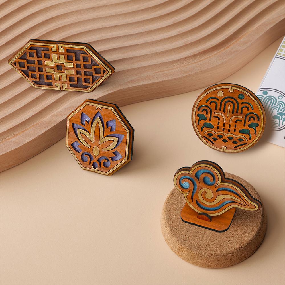 Korean Traditional Patterned Wooden Diffuser Holder / Lattice